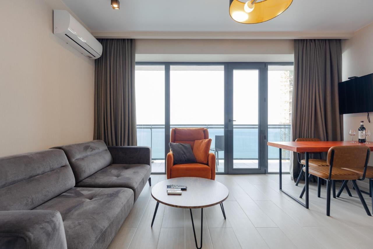 The Spot Apartments - Orbi Beach Tower 바투미 외부 사진