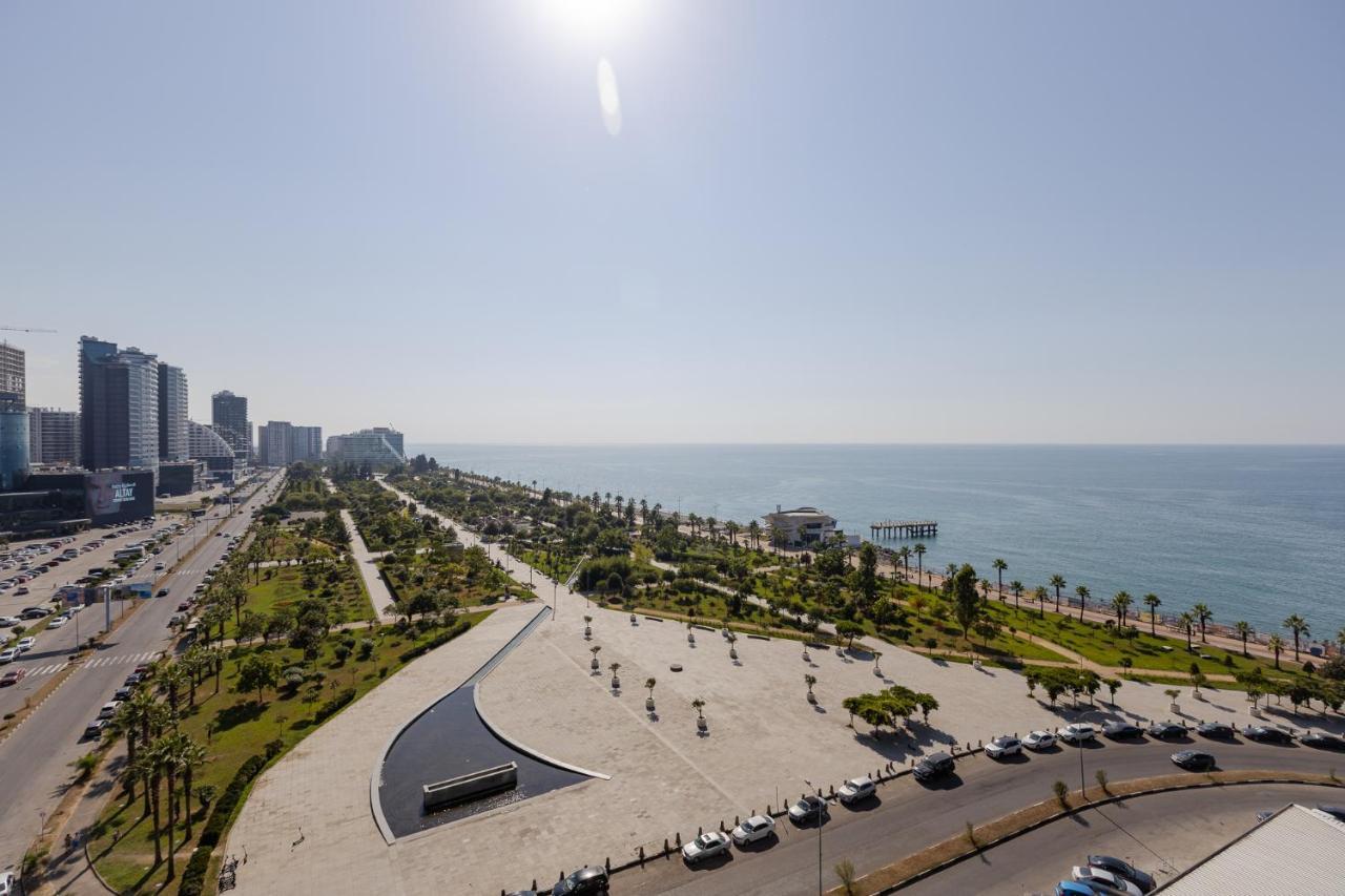 The Spot Apartments - Orbi Beach Tower 바투미 외부 사진