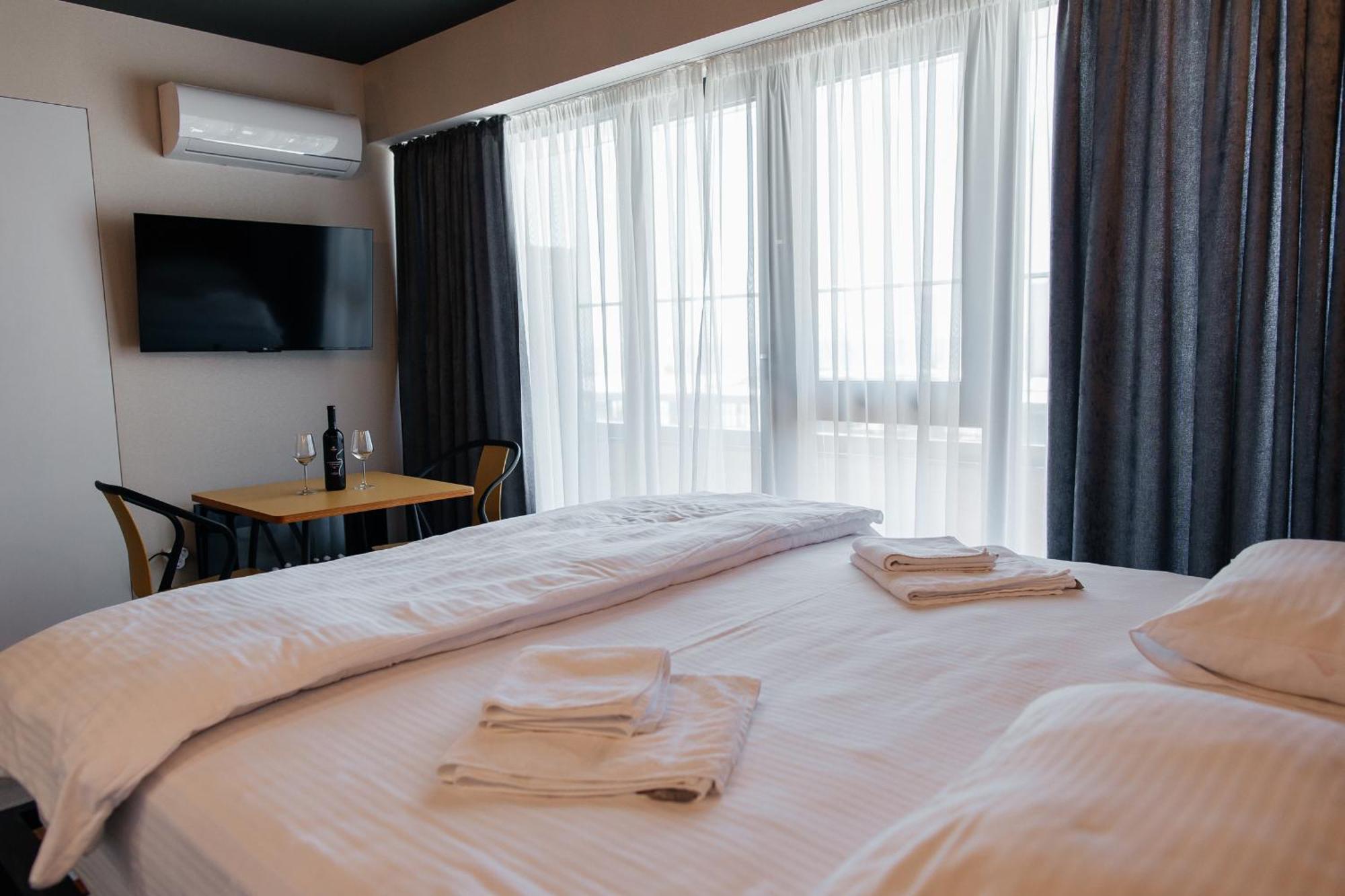 The Spot Apartments - Orbi Beach Tower 바투미 외부 사진