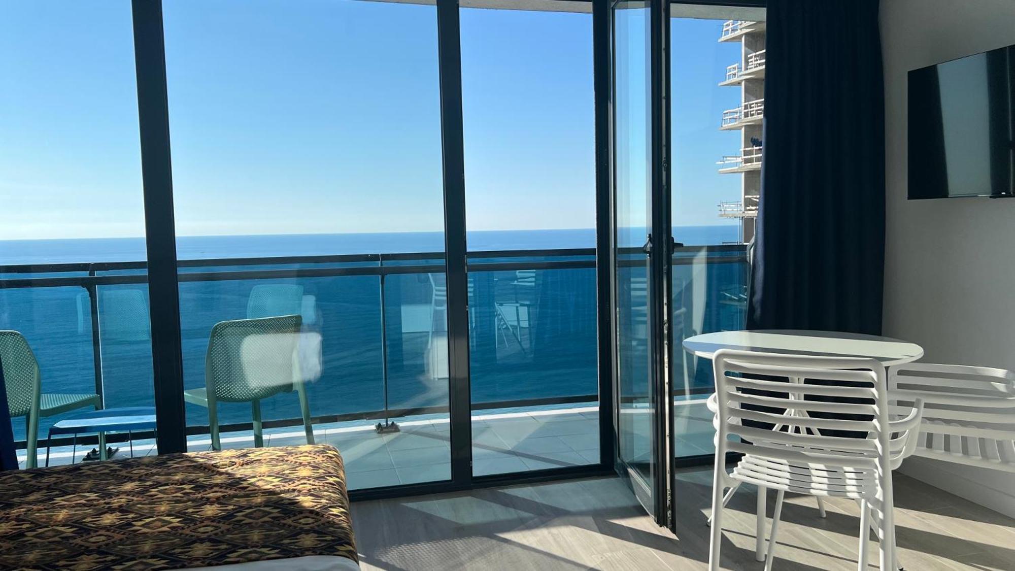 The Spot Apartments - Orbi Beach Tower 바투미 외부 사진