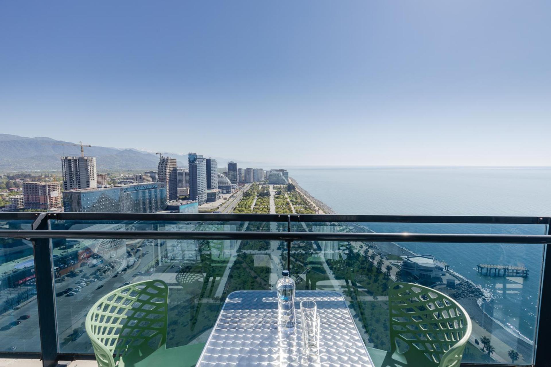 The Spot Apartments - Orbi Beach Tower 바투미 외부 사진